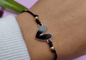 PULSERA CORAZÓN NEGRO