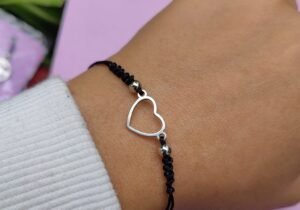 PULSERA NEGRA CORAZÓN