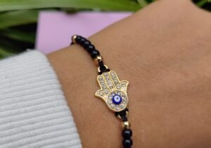 PULSERA NEGRA MANO DE FÁTIMA